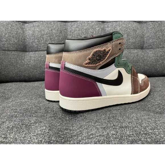 Nike Air Jordan 1 High OG - Handcrafted - Picture 7 of 10